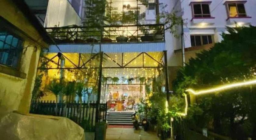 Gold Night Hotel Da Lat Exterior photo