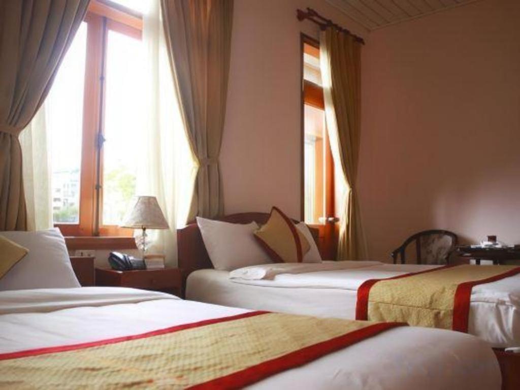 Gold Night Hotel Da Lat Exterior photo